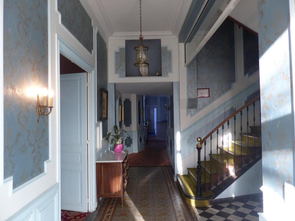 Bourbon-lʼArchambault Hotel Des Thermes מראה חיצוני תמונה